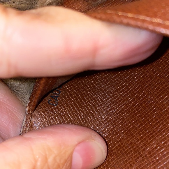 LV PM Agenda Caramel Color - Picture 3 of 5